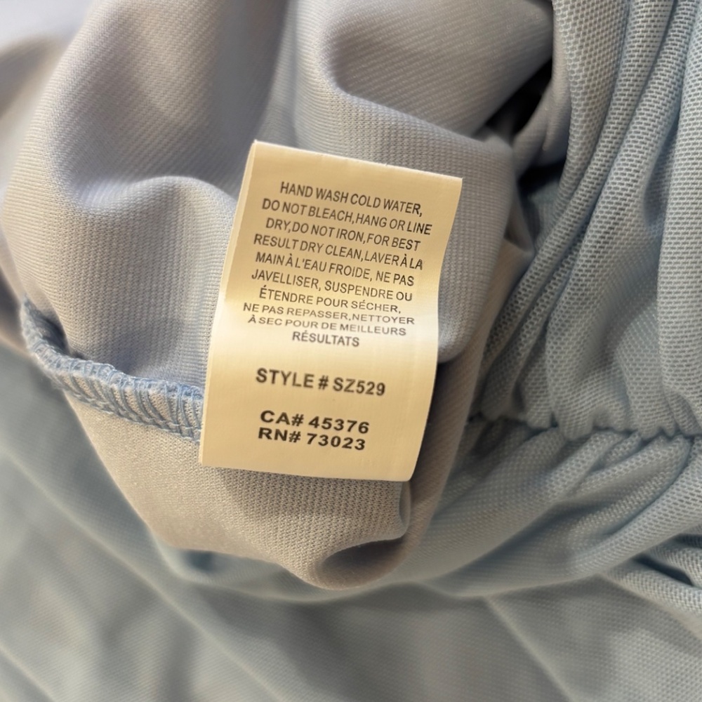 Light blue formal dress with mesh sleeves - Picture 4 of 5